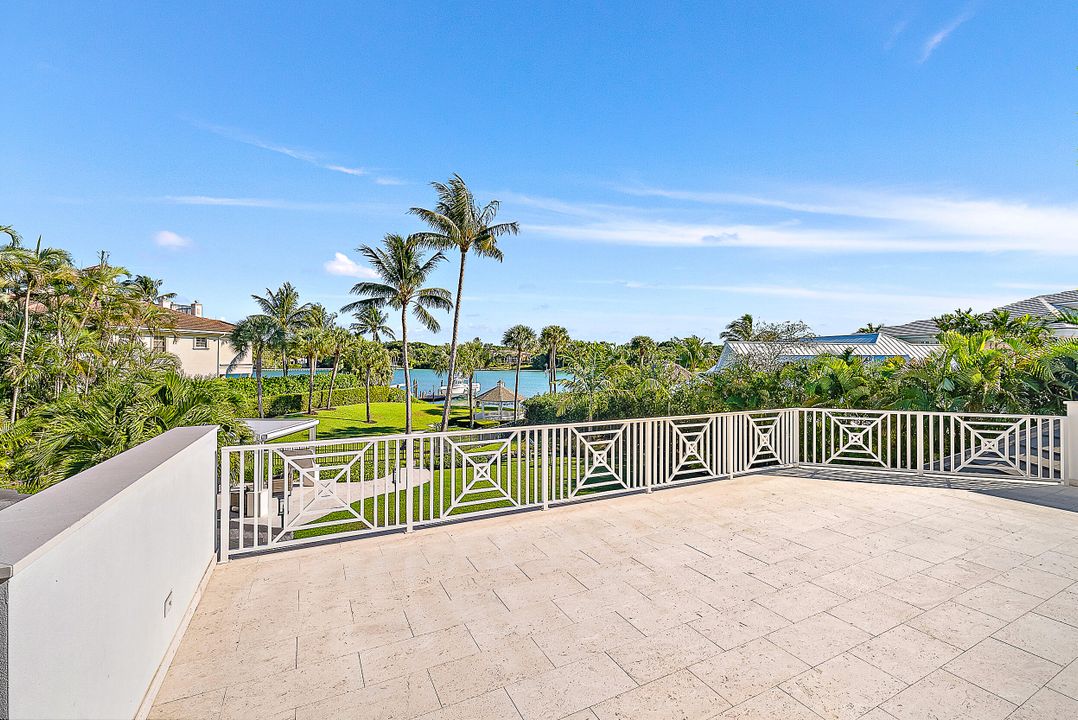 For Sale: $6,000,000 (4 beds, 4 baths, 4685 Square Feet)