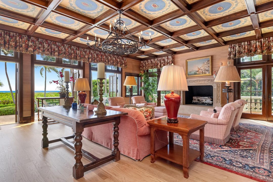 待售: $205,000,000 (8 贝兹, 9 浴室, 14496 平方英尺)