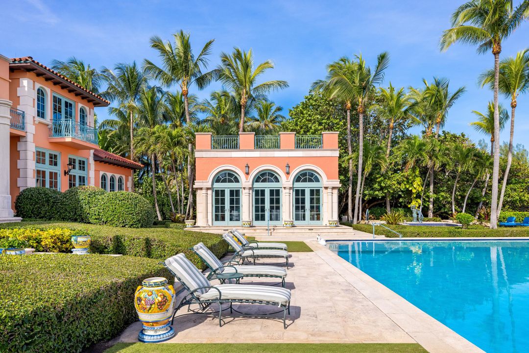 待售: $205,000,000 (8 贝兹, 9 浴室, 14496 平方英尺)