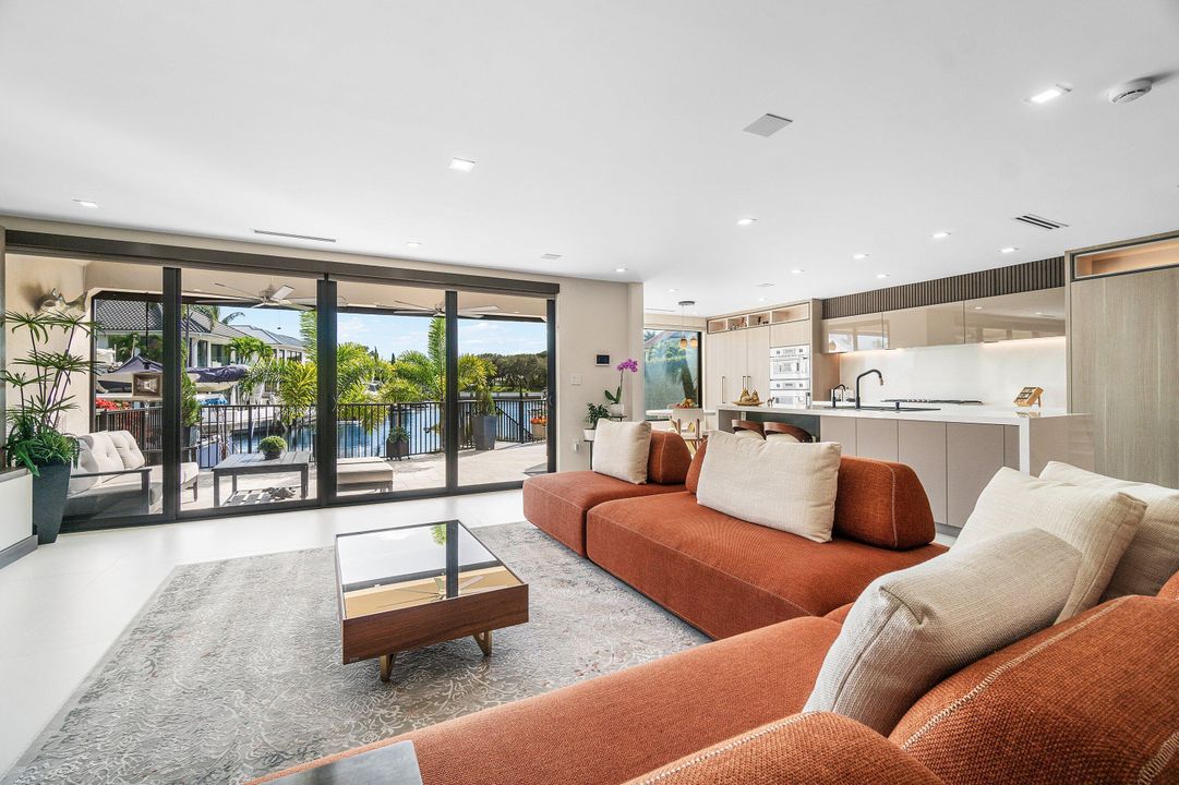 En Venta: $3,850,000 (4 camas, 3 baños, 3190 Pies cuadrados)