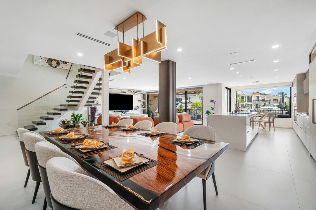 En Venta: $3,850,000 (4 camas, 3 baños, 3190 Pies cuadrados)