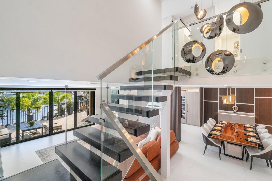 En Venta: $3,850,000 (4 camas, 3 baños, 3190 Pies cuadrados)