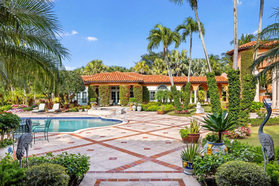 待售: $205,000,000 (8 贝兹, 9 浴室, 14496 平方英尺)