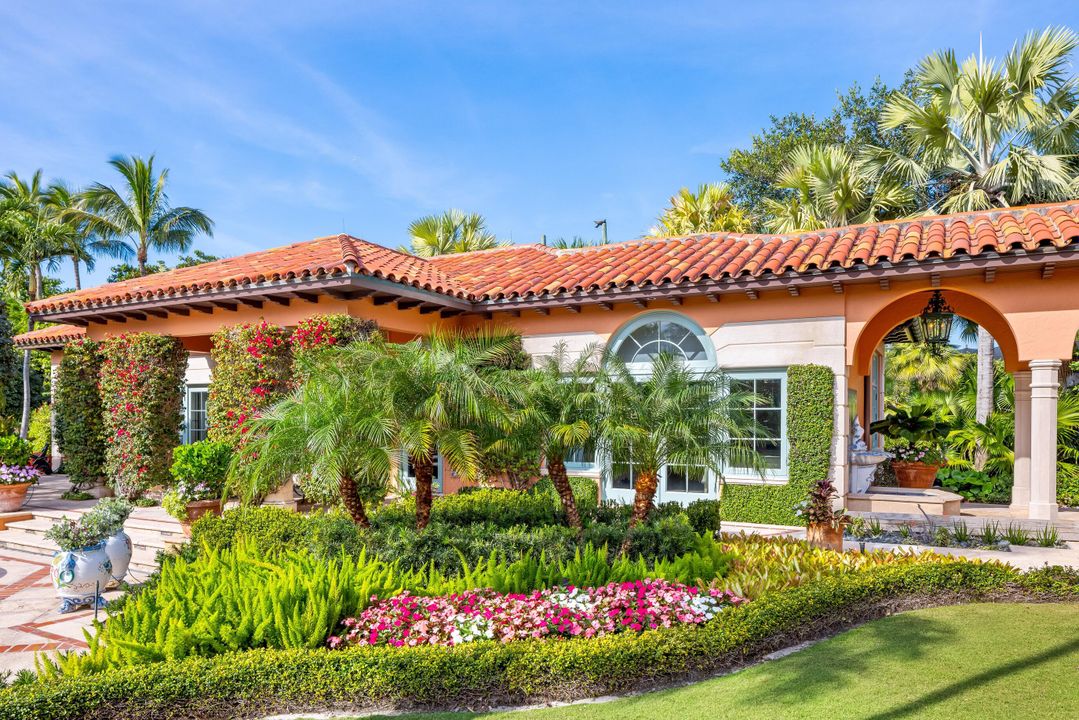 待售: $205,000,000 (8 贝兹, 9 浴室, 14496 平方英尺)