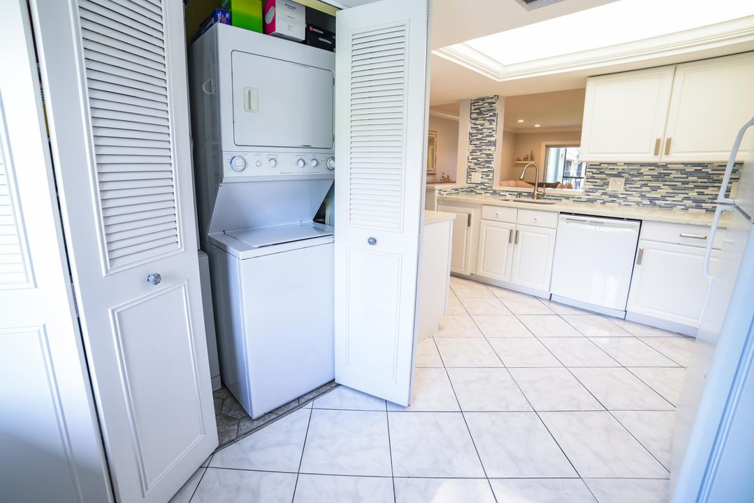 出租: $2,200 (2 贝兹, 2 浴室, 1044 平方英尺)