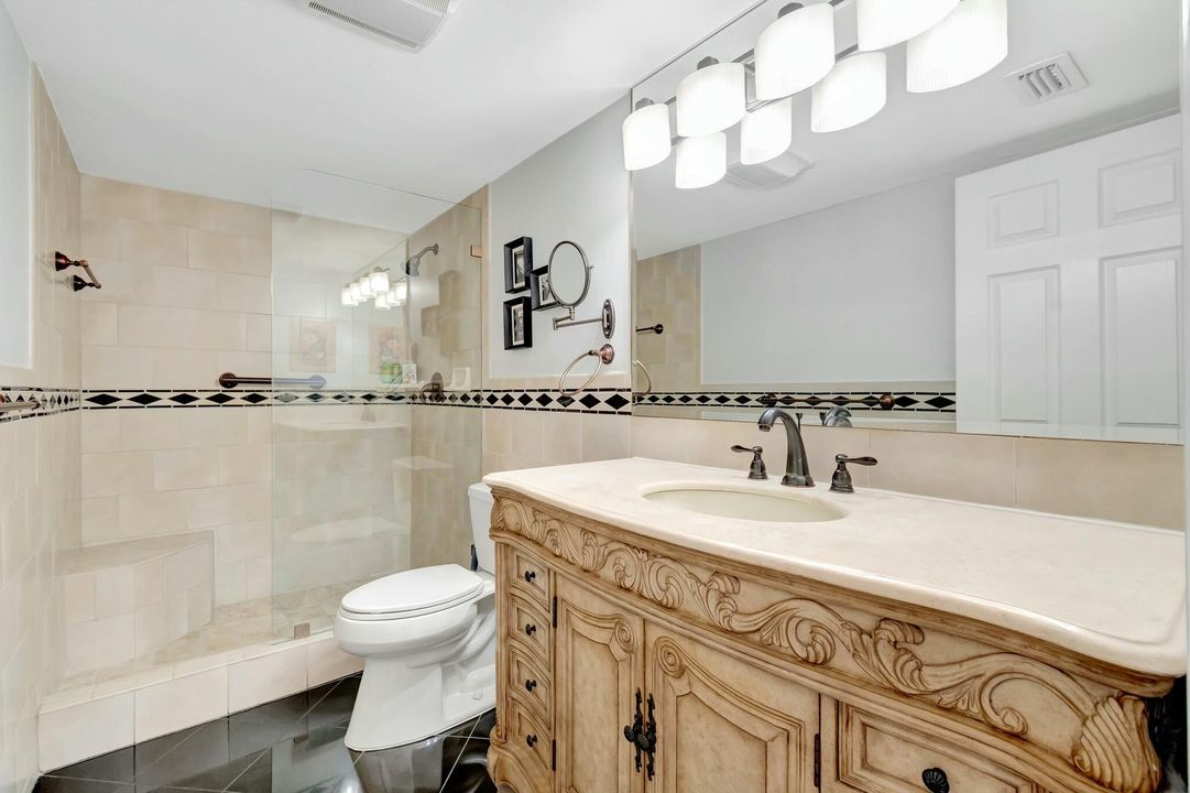 出租: $2,200 (2 贝兹, 2 浴室, 1044 平方英尺)