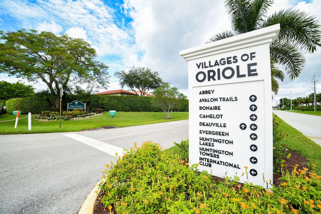 出租: $2,200 (2 贝兹, 2 浴室, 1044 平方英尺)