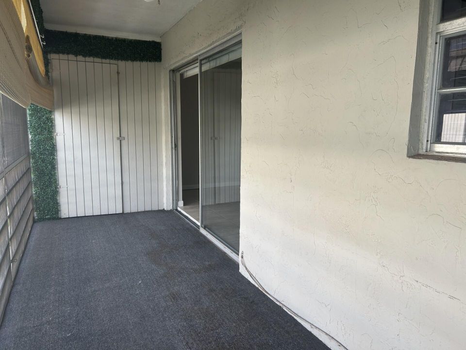 En Renta: $2,000 (2 camas, 2 baños, 934 Pies cuadrados)