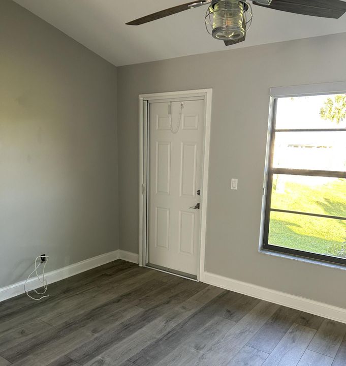 For Rent: $2,500 (2 beds, 2 baths, 1306 Square Feet)