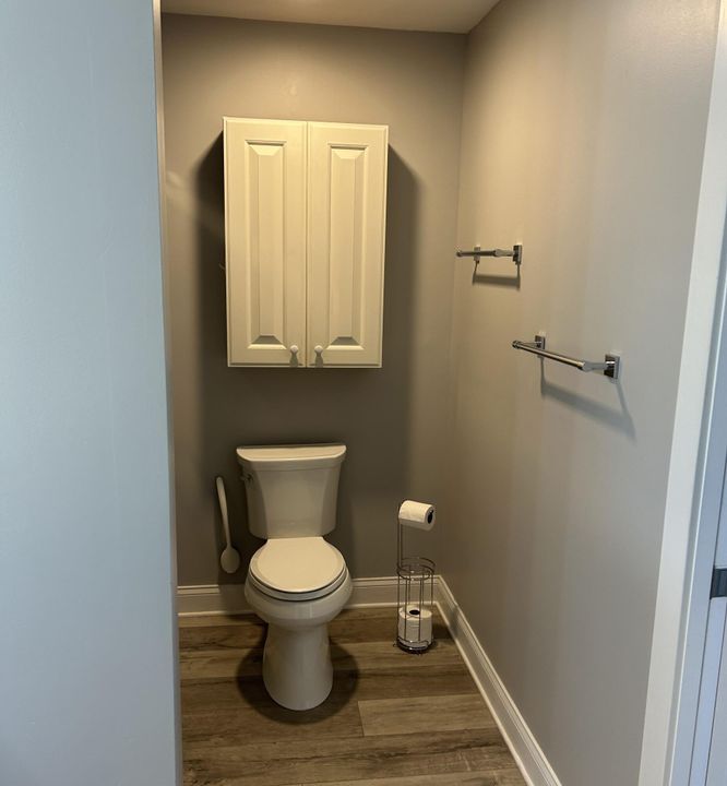 For Rent: $2,500 (2 beds, 2 baths, 1306 Square Feet)