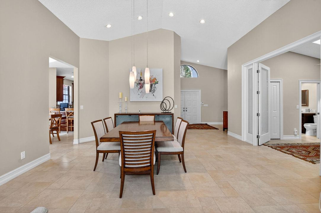 待售: $999,000 (3 贝兹, 2 浴室, 2180 平方英尺)