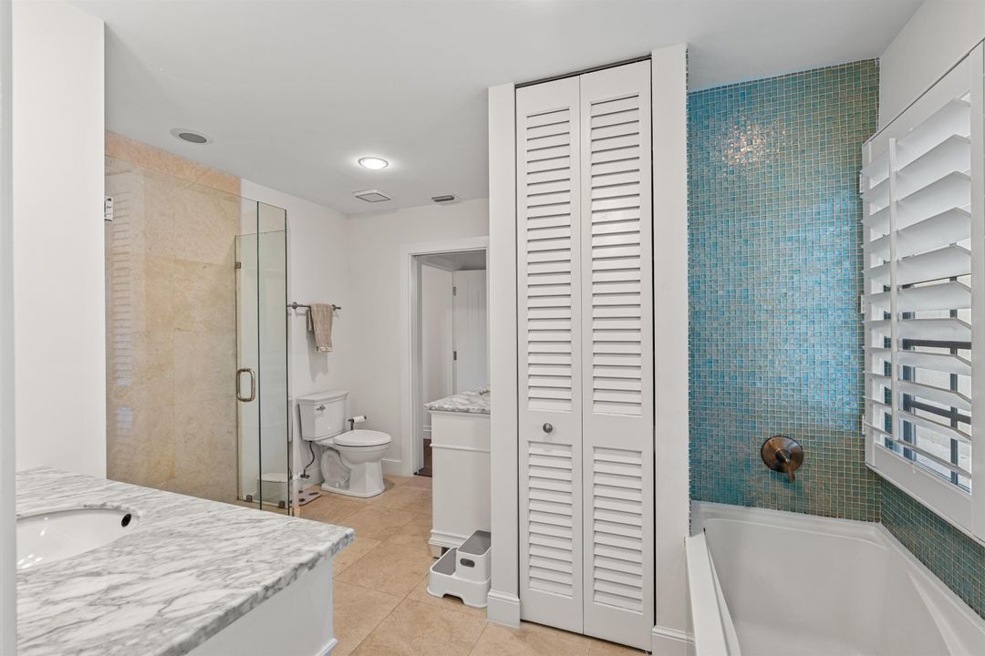 For Sale: $3,695,000 (4 beds, 4 baths, 3804 Square Feet)