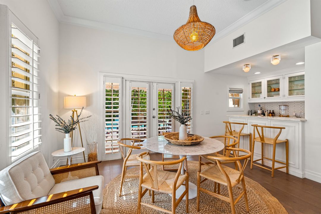 For Sale: $3,695,000 (4 beds, 4 baths, 3804 Square Feet)