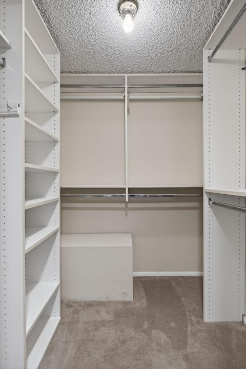 待售: $290,000 (2 贝兹, 2 浴室, 1351 平方英尺)