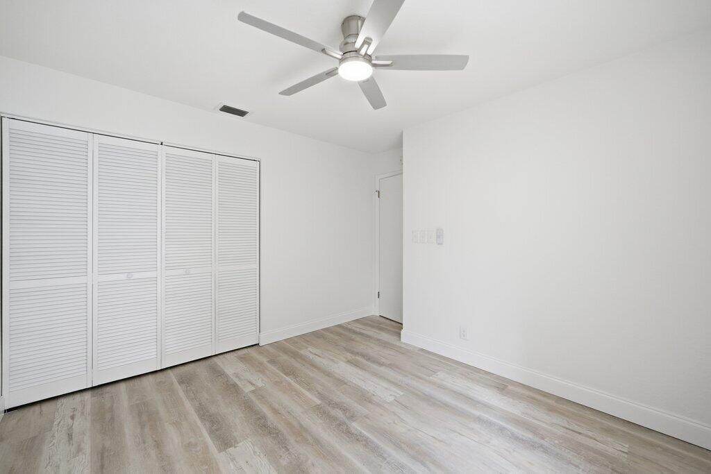 For Sale: $569,900 (3 beds, 2 baths, 1782 Square Feet)