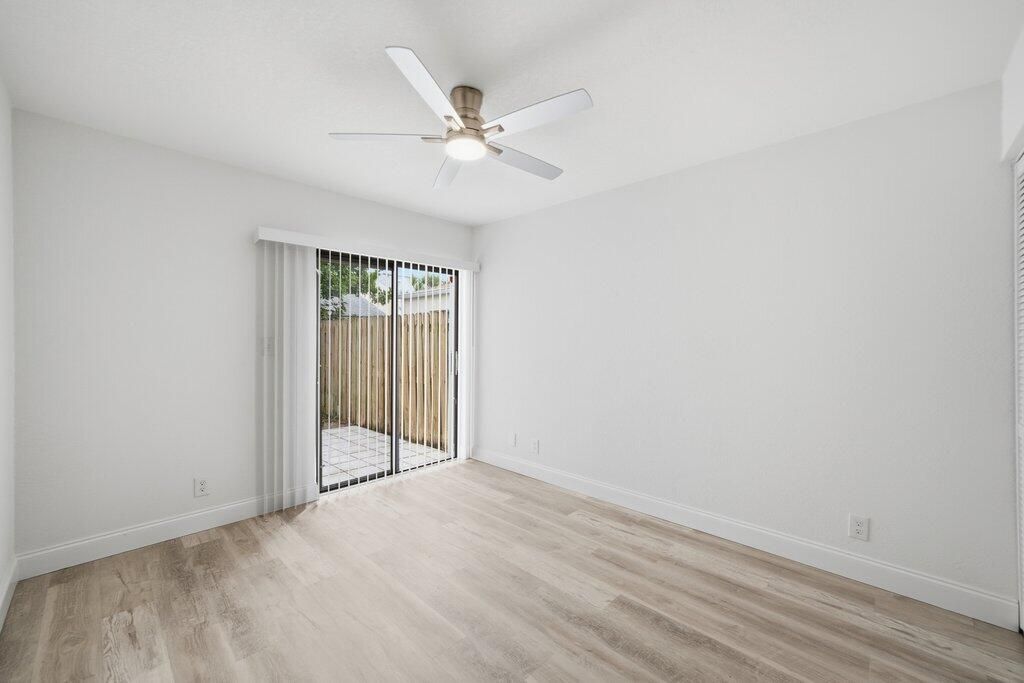 For Sale: $569,900 (3 beds, 2 baths, 1782 Square Feet)