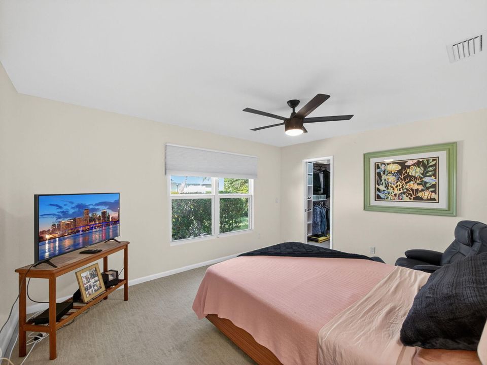 待售: $1,250,000 (2 贝兹, 2 浴室, 1274 平方英尺)