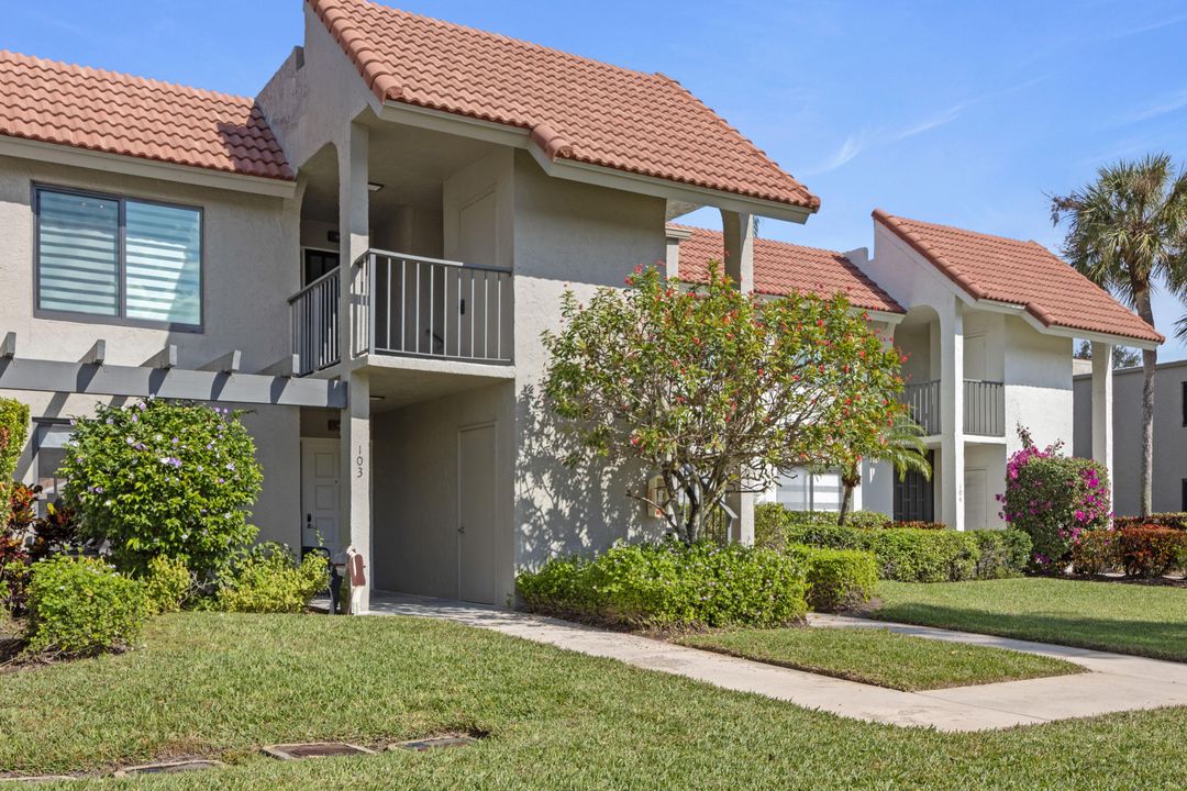 En Venta: $299,000 (2 camas, 2 baños, 1280 Pies cuadrados)