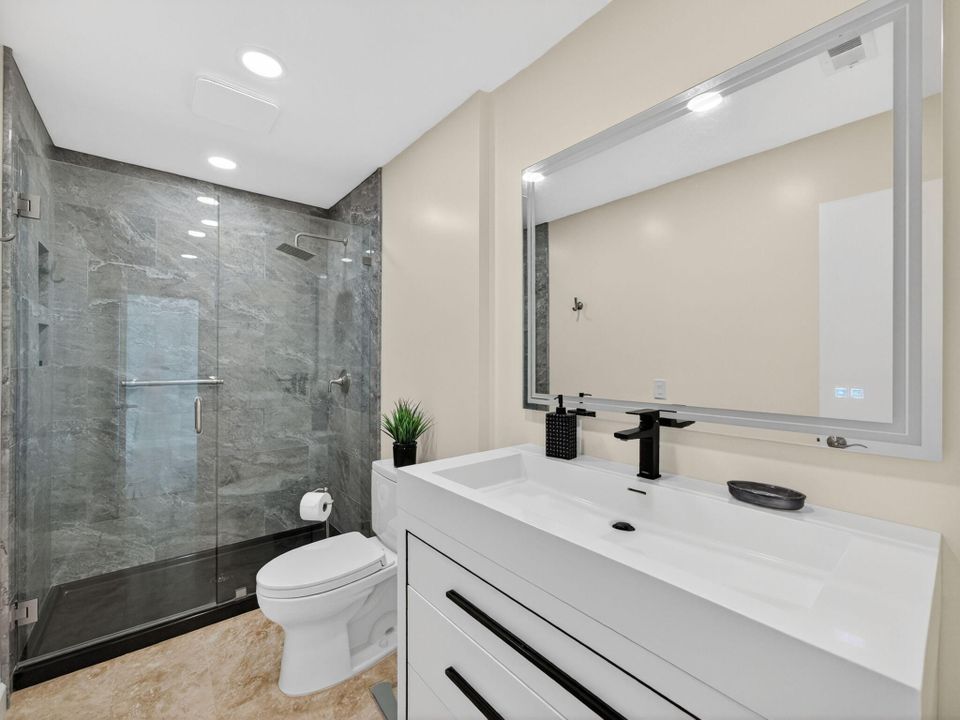 待售: $1,250,000 (2 贝兹, 2 浴室, 1274 平方英尺)