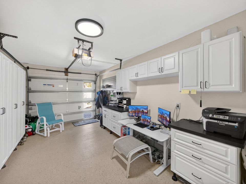 待售: $1,250,000 (2 贝兹, 2 浴室, 1274 平方英尺)