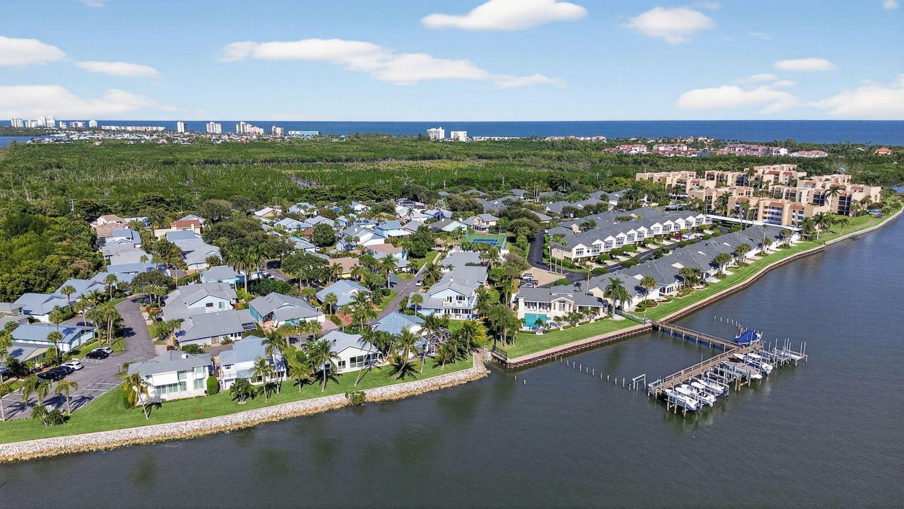 待售: $1,250,000 (2 贝兹, 2 浴室, 1274 平方英尺)