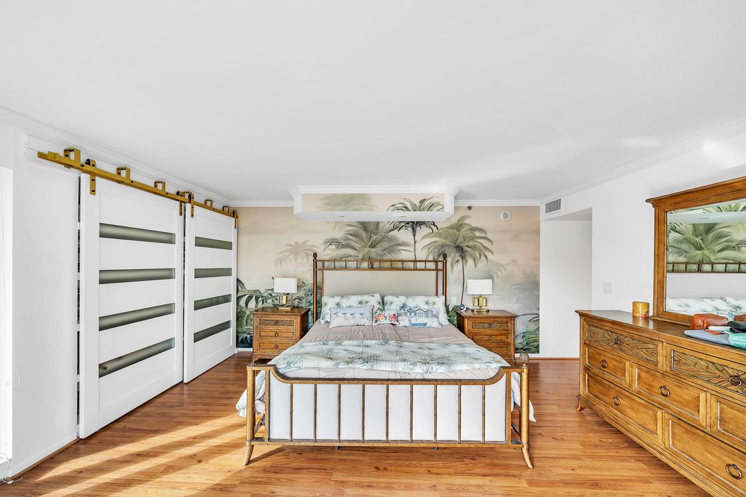 En Venta: $1,190,000 (3 camas, 3 baños, 2319 Pies cuadrados)