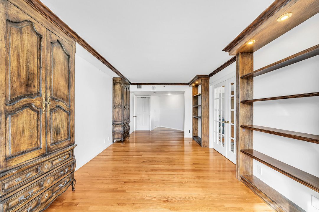 En Venta: $1,190,000 (3 camas, 3 baños, 2319 Pies cuadrados)