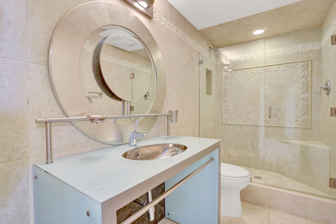 For Sale: $2,095,000 (2 beds, 2 baths, 1697 Square Feet)