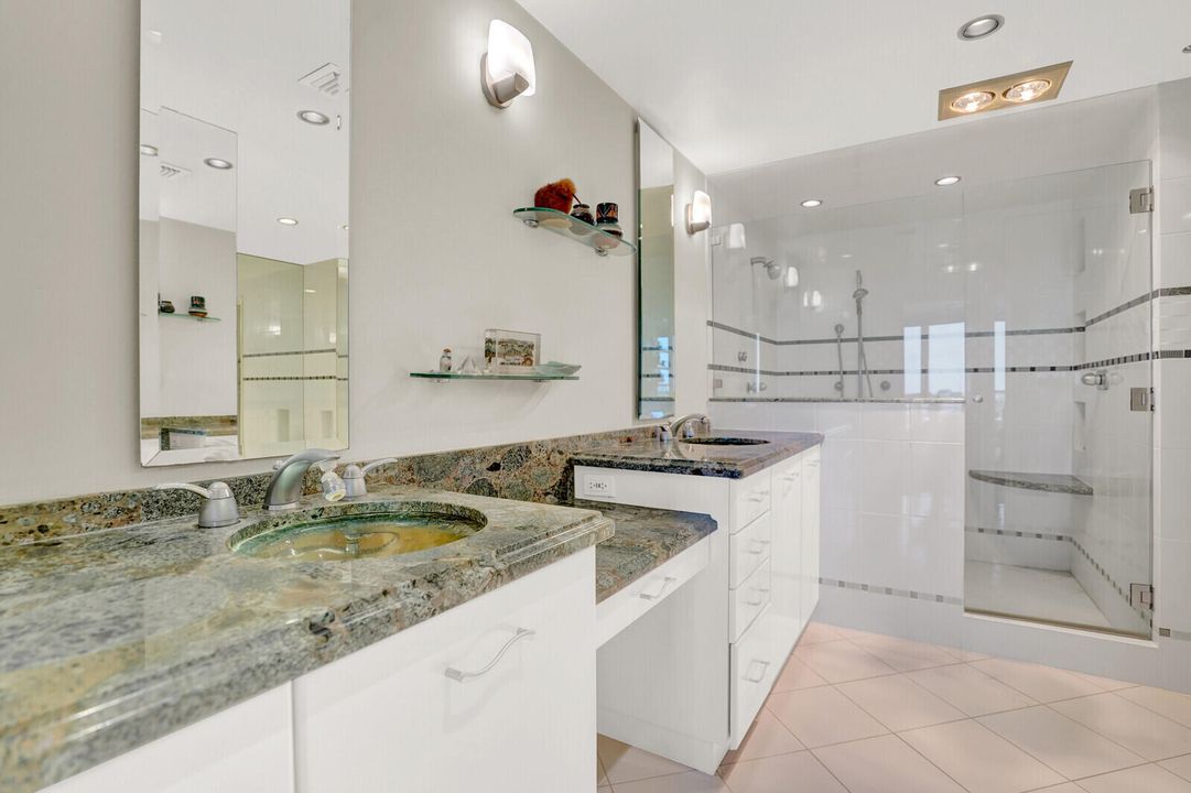 For Sale: $2,095,000 (2 beds, 2 baths, 1697 Square Feet)