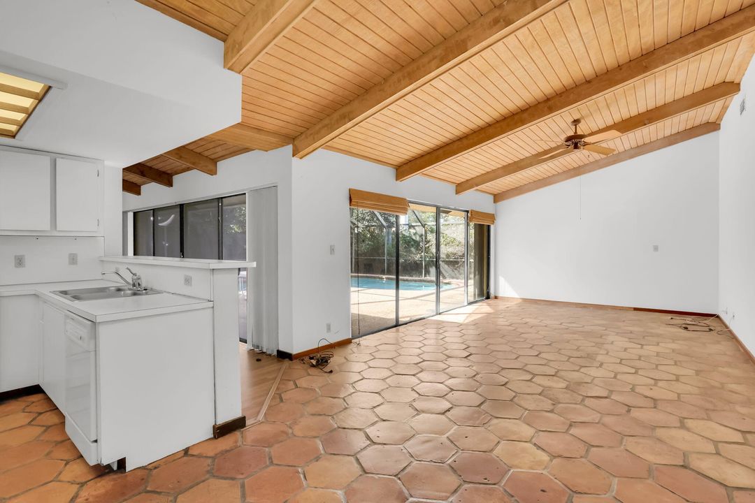 En Venta: $599,000 (3 camas, 2 baños, 1854 Pies cuadrados)