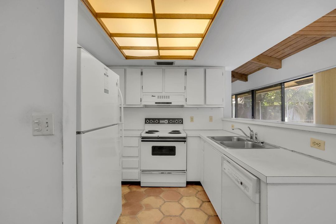 En Venta: $599,000 (3 camas, 2 baños, 1854 Pies cuadrados)