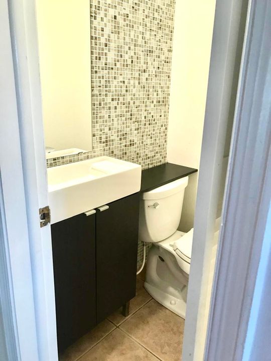 En Venta: $207,000 (1 camas, 1 baños, 641 Pies cuadrados)