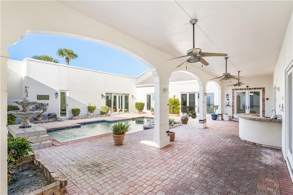 En Venta: $2,400,000 (3 camas, 3 baños, 3881 Pies cuadrados)