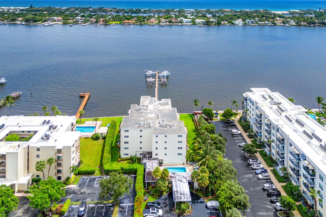 For Sale: $535,000 (2 beds, 2 baths, 1392 Square Feet)