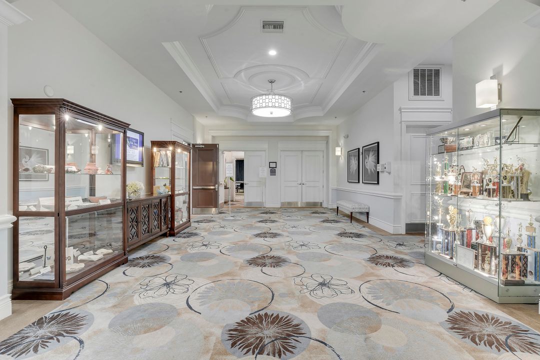 En Venta: $590,000 (3 camas, 2 baños, 2175 Pies cuadrados)