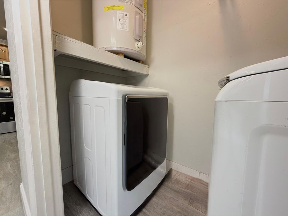 В аренду: $2,000 (2 спален, 2 ванн, 1026 Квадратных фут)