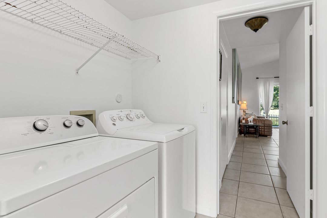 На продажу: $740,000 (3 спален, 2 ванн, 2180 Квадратных фут)