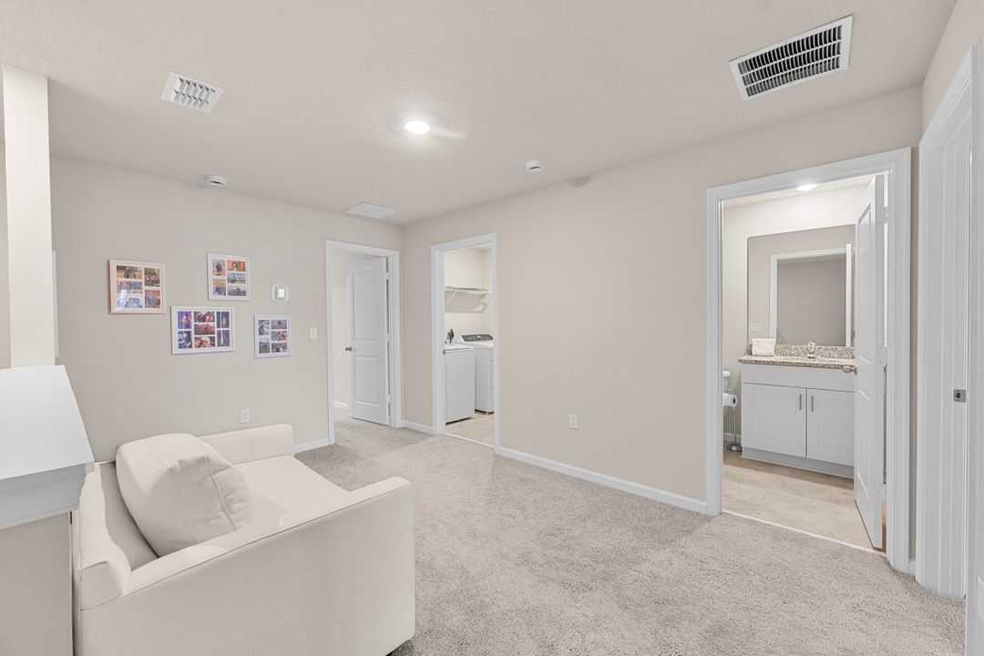 For Rent: $2,595 (3 beds, 2 baths, 1475 Square Feet)