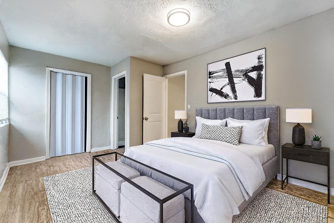 For Rent: $2,750 (4 beds, 2 baths, 1150 Square Feet)