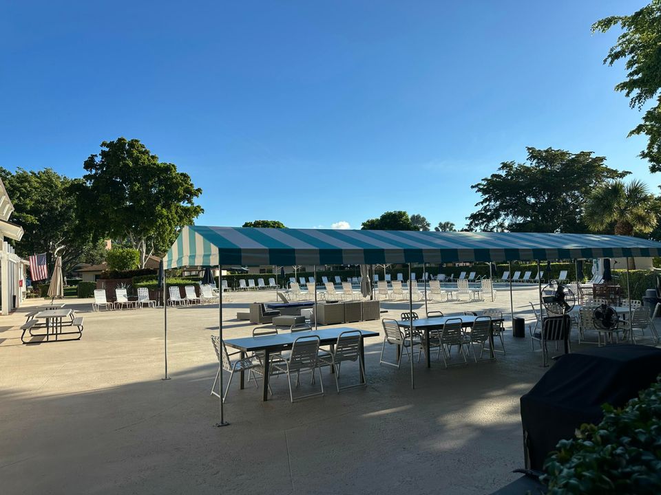 待售: $79,000 (2 贝兹, 2 浴室, 920 平方英尺)