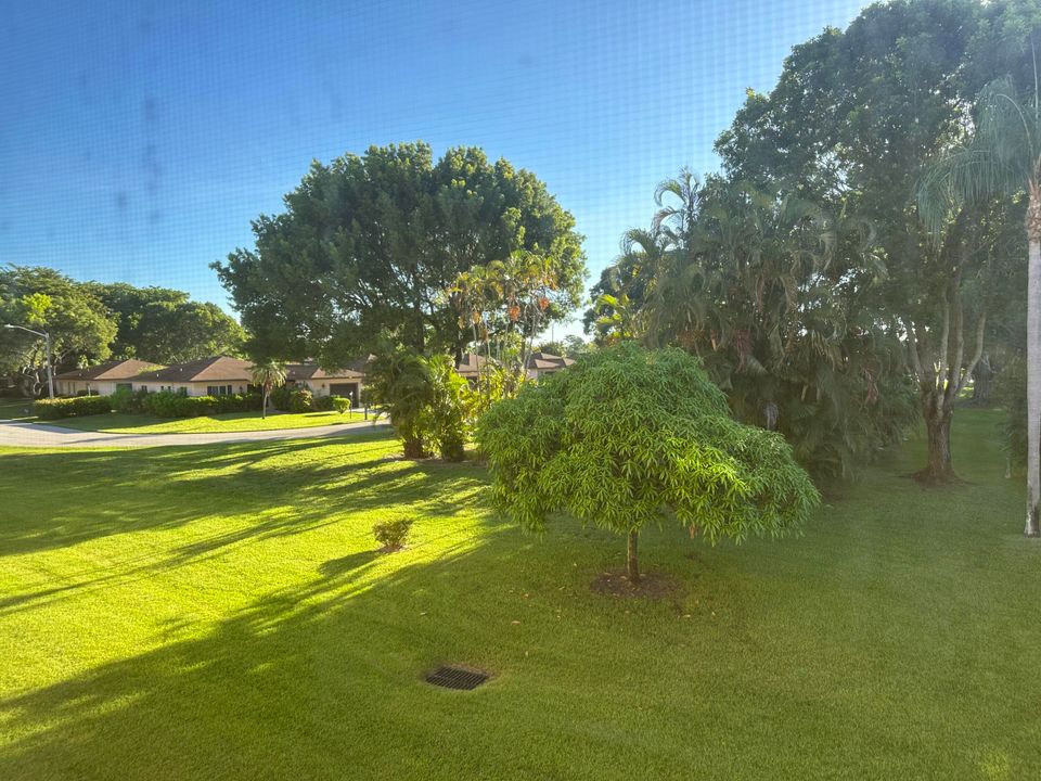 待售: $79,000 (2 贝兹, 2 浴室, 920 平方英尺)