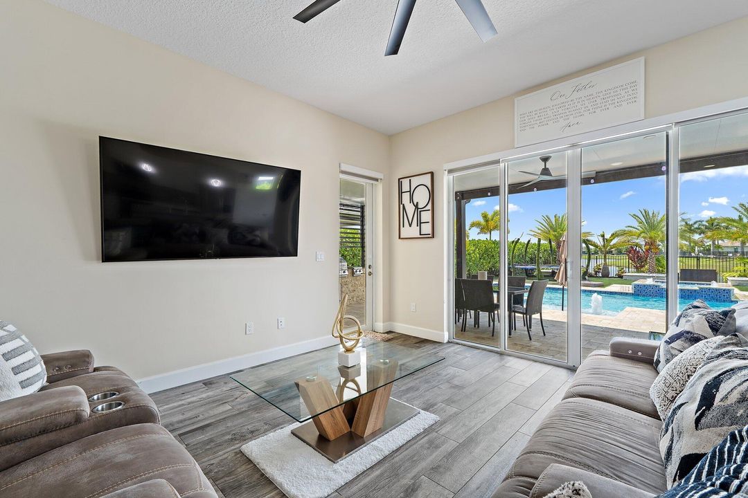 For Sale: $759,000 (4 beds, 3 baths, 2165 Square Feet)