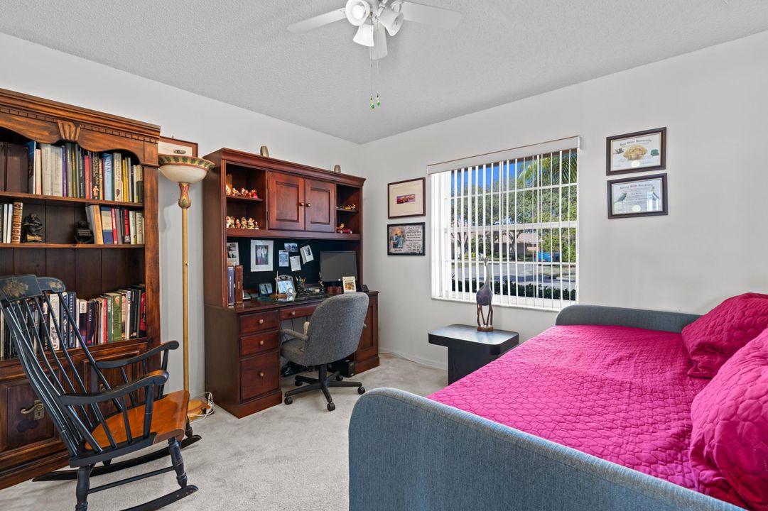 For Sale: $850,000 (5 beds, 3 baths, 2819 Square Feet)