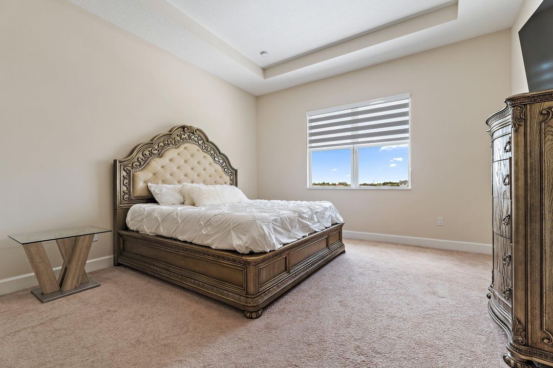 For Sale: $759,000 (4 beds, 3 baths, 2165 Square Feet)