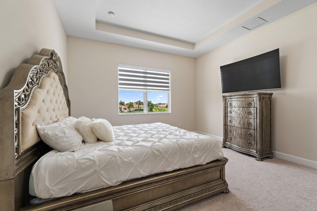 For Sale: $759,000 (4 beds, 3 baths, 2165 Square Feet)