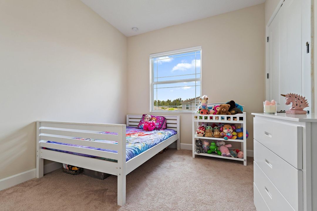 For Sale: $759,000 (4 beds, 3 baths, 2165 Square Feet)