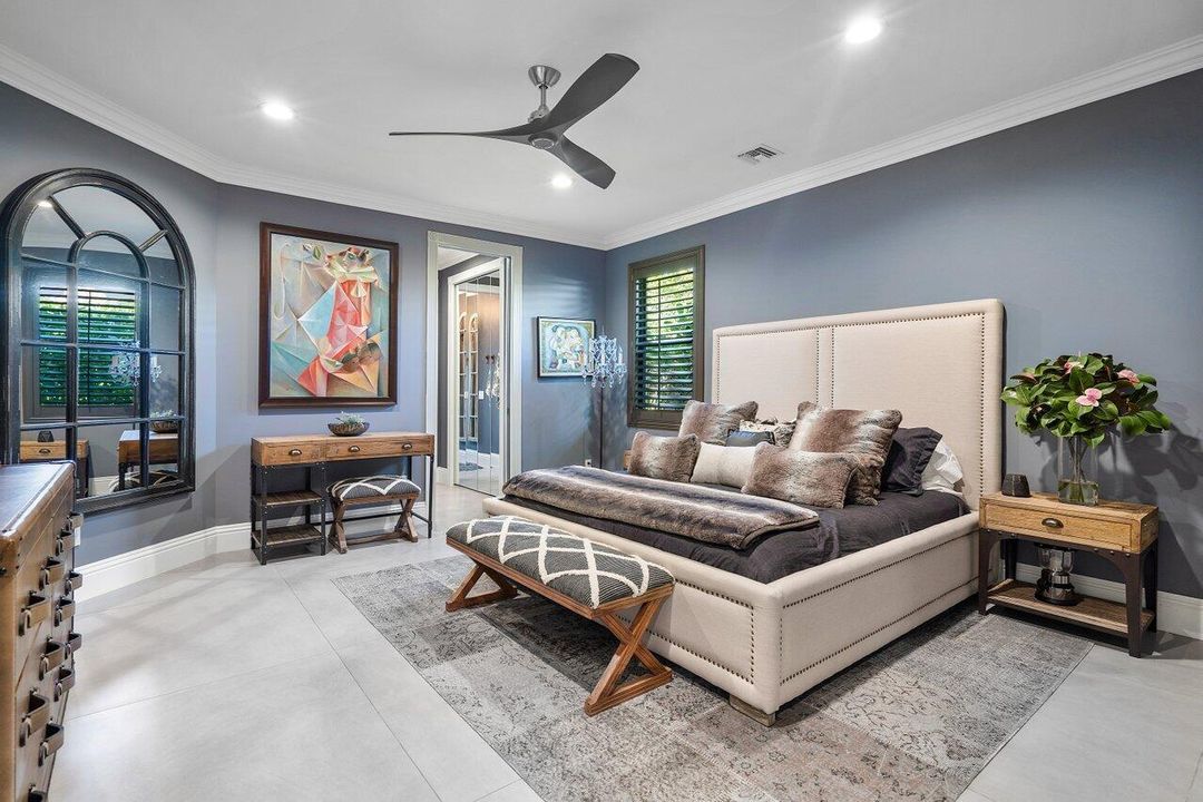 For Sale: $3,299,000 (3 beds, 3 baths, 3819 Square Feet)