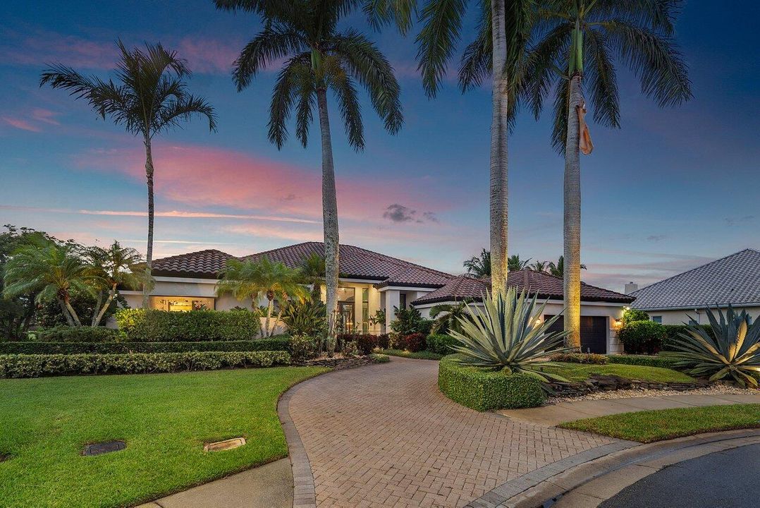 For Sale: $3,299,000 (3 beds, 3 baths, 3819 Square Feet)