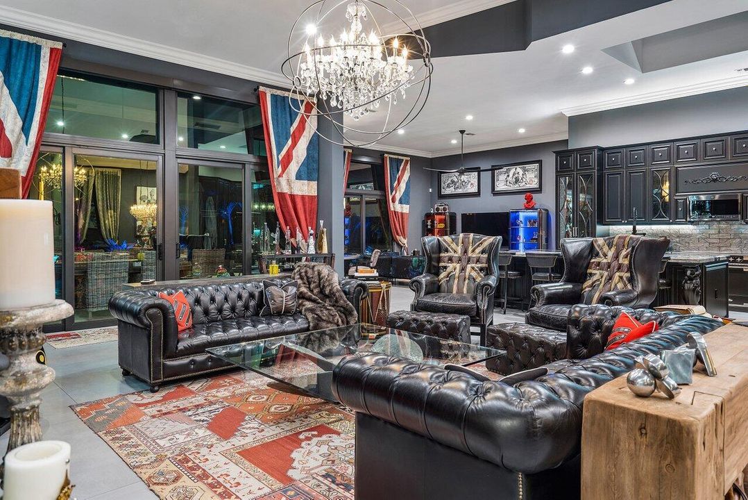 For Sale: $3,299,000 (3 beds, 3 baths, 3819 Square Feet)