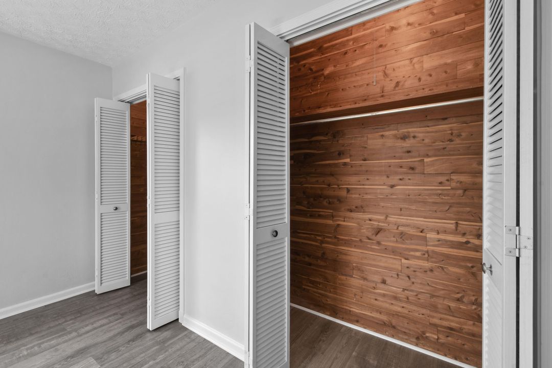 For Rent: $3,200 (2 beds, 2 baths, 2051 Square Feet)